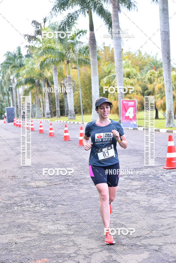 Buy your photos of the eventSantander Track & Field Run Series - Plaza Sul - Jardim Bot�nico on Fotop
