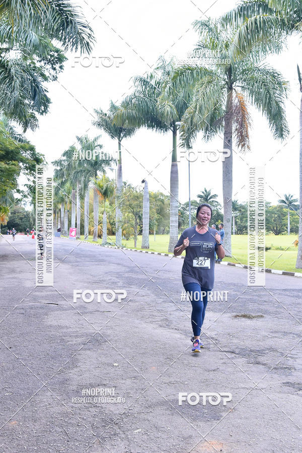 Buy your photos of the eventSantander Track & Field Run Series - Plaza Sul - Jardim Bot�nico on Fotop