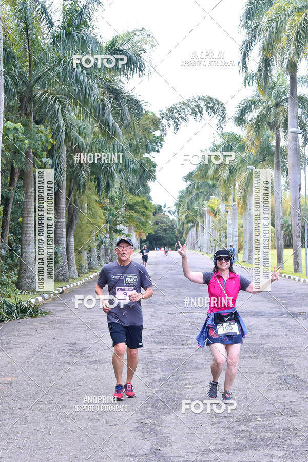 Buy your photos of the eventSantander Track & Field Run Series - Plaza Sul - Jardim Bot�nico on Fotop