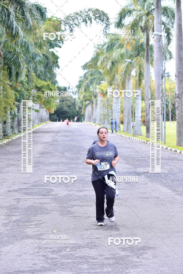 Buy your photos of the eventSantander Track & Field Run Series - Plaza Sul - Jardim Bot�nico on Fotop