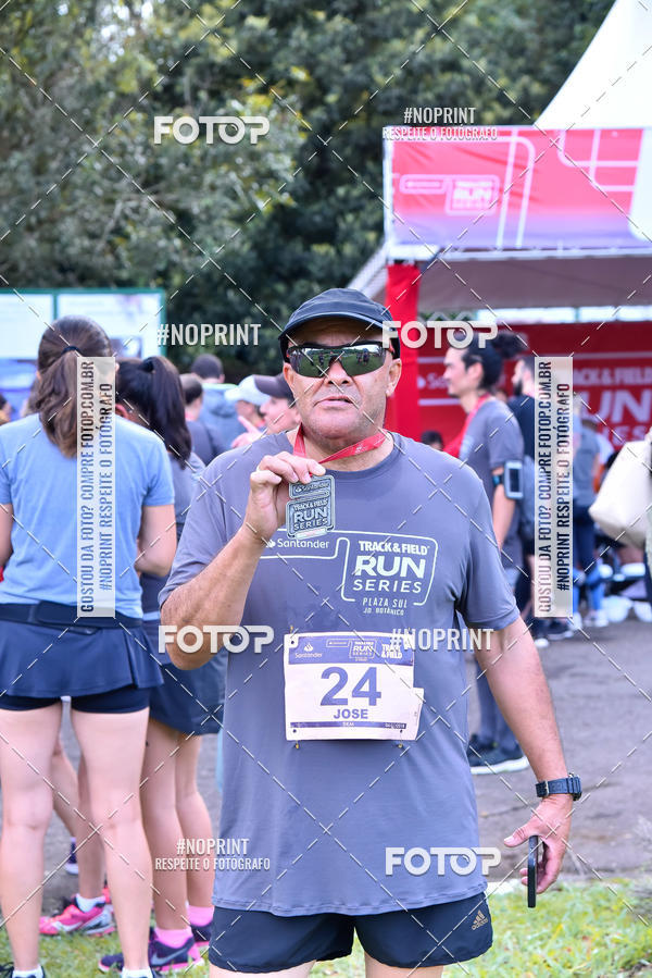 Buy your photos of the eventSantander Track & Field Run Series - Plaza Sul - Jardim Bot�nico on Fotop