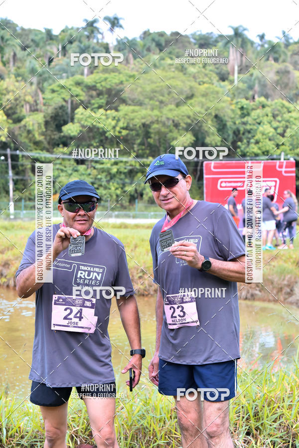 Buy your photos of the eventSantander Track & Field Run Series - Plaza Sul - Jardim Bot�nico on Fotop