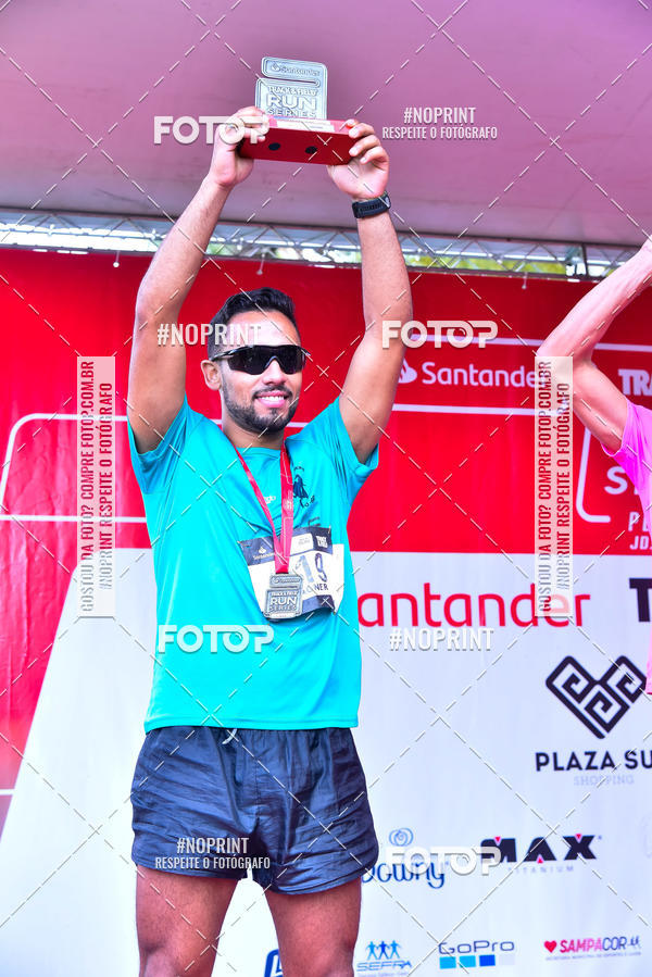 Buy your photos of the eventSantander Track & Field Run Series - Plaza Sul - Jardim Bot�nico on Fotop
