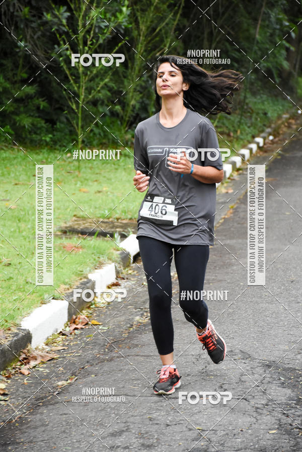 Buy your photos of the eventSantander Track & Field Run Series - Plaza Sul - Jardim Bot�nico on Fotop