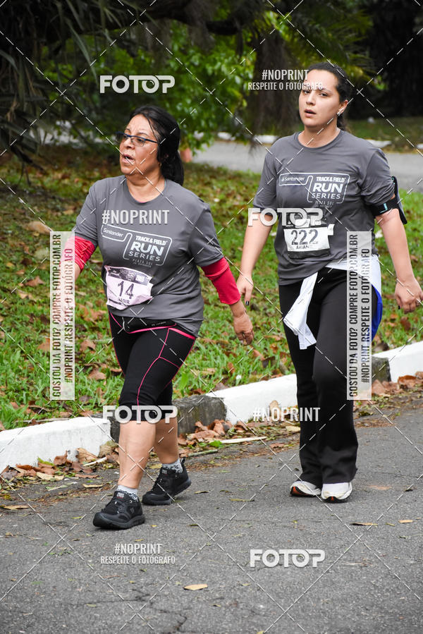 Buy your photos of the eventSantander Track & Field Run Series - Plaza Sul - Jardim Bot�nico on Fotop