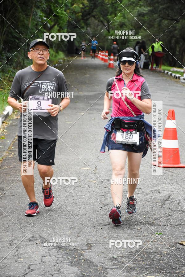 Buy your photos of the eventSantander Track & Field Run Series - Plaza Sul - Jardim Bot�nico on Fotop