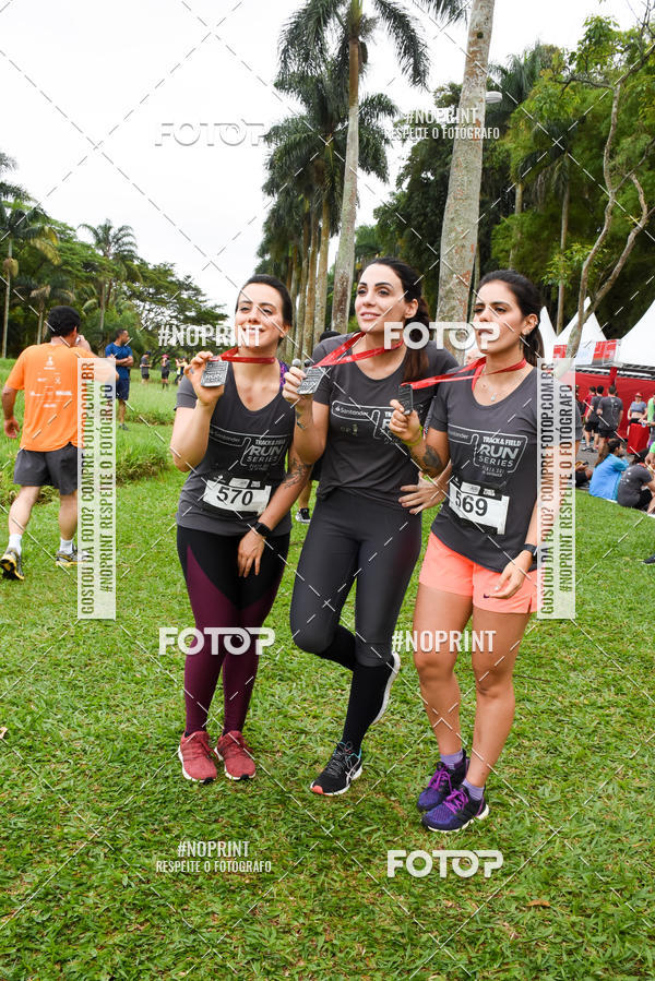 Buy your photos of the eventSantander Track & Field Run Series - Plaza Sul - Jardim Bot�nico on Fotop