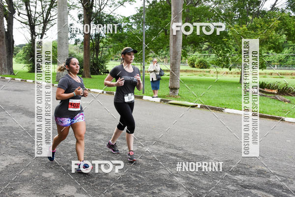 Buy your photos of the eventSantander Track & Field Run Series - Plaza Sul - Jardim Bot�nico on Fotop