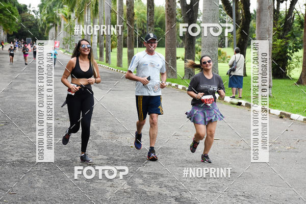 Buy your photos of the eventSantander Track & Field Run Series - Plaza Sul - Jardim Bot�nico on Fotop