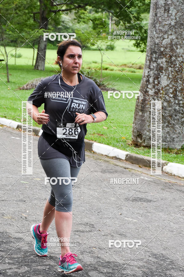 Buy your photos of the eventSantander Track & Field Run Series - Plaza Sul - Jardim Bot�nico on Fotop