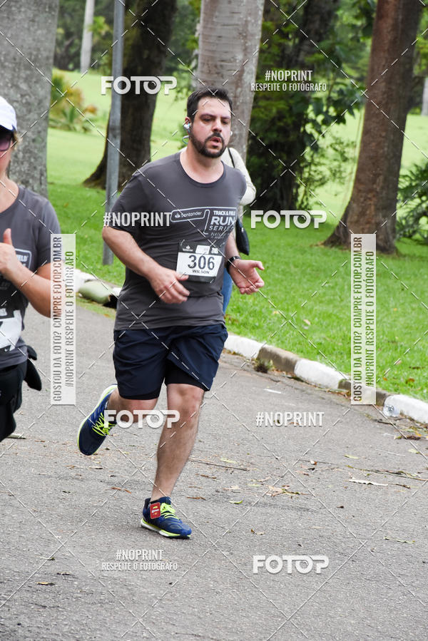 Buy your photos of the eventSantander Track & Field Run Series - Plaza Sul - Jardim Bot�nico on Fotop