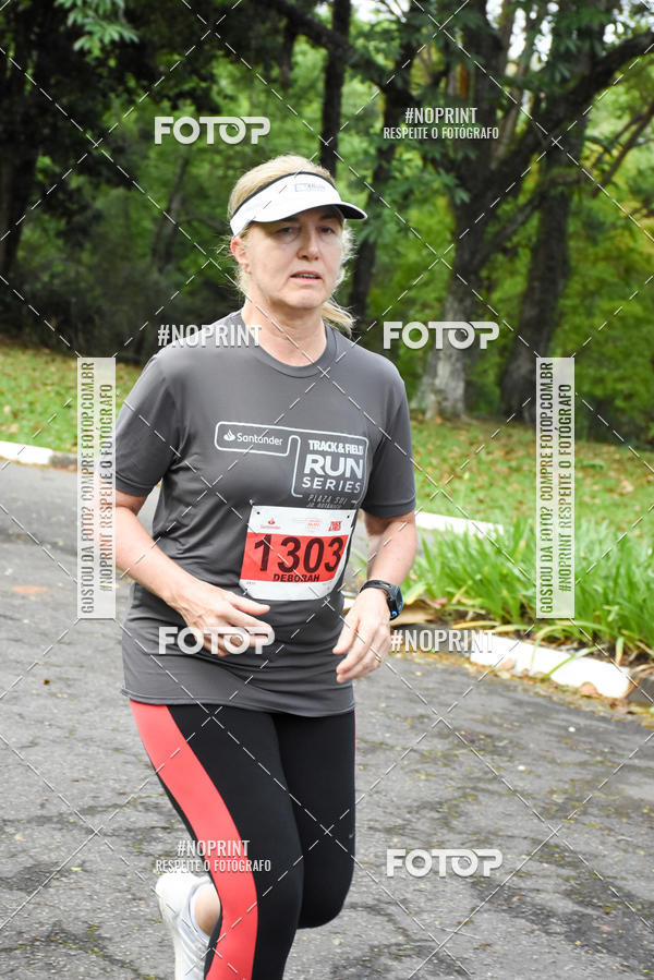 Buy your photos of the eventSantander Track & Field Run Series - Plaza Sul - Jardim Botnico on Fotop
