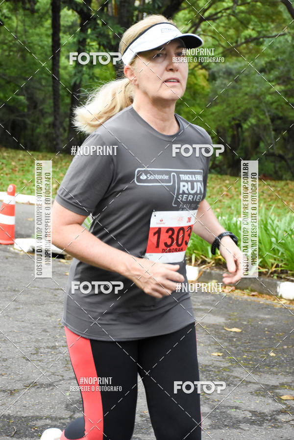 Buy your photos of the eventSantander Track & Field Run Series - Plaza Sul - Jardim Botnico on Fotop