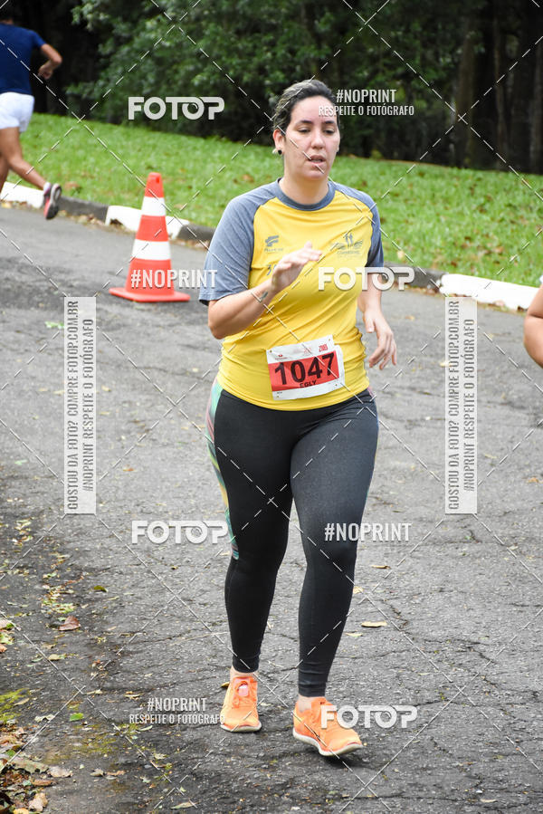 Compre as suas fotos do eventoSantander Track & Field Run Series - Plaza Sul - Jardim Botnico no Fotop