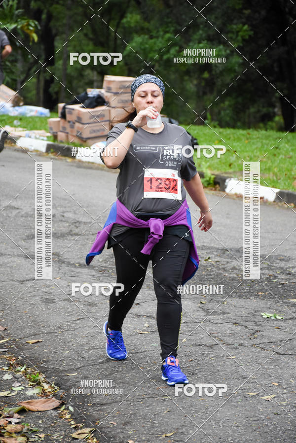 Buy your photos of the eventSantander Track & Field Run Series - Plaza Sul - Jardim Bot�nico on Fotop