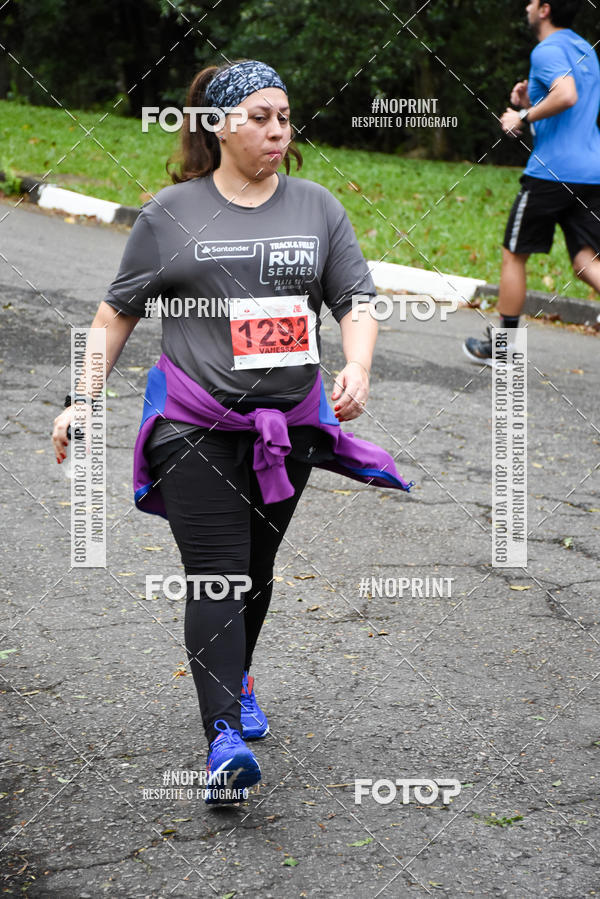 Buy your photos of the eventSantander Track & Field Run Series - Plaza Sul - Jardim Bot�nico on Fotop