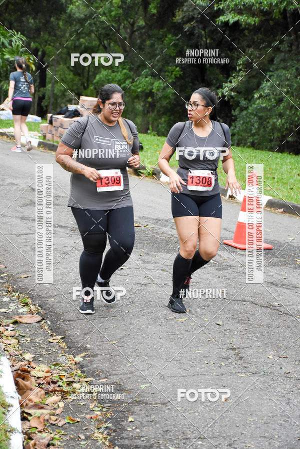 Buy your photos of the eventSantander Track & Field Run Series - Plaza Sul - Jardim Bot�nico on Fotop