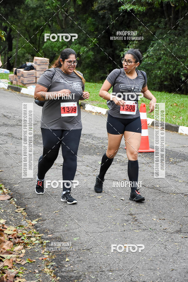 Buy your photos of the eventSantander Track & Field Run Series - Plaza Sul - Jardim Bot�nico on Fotop