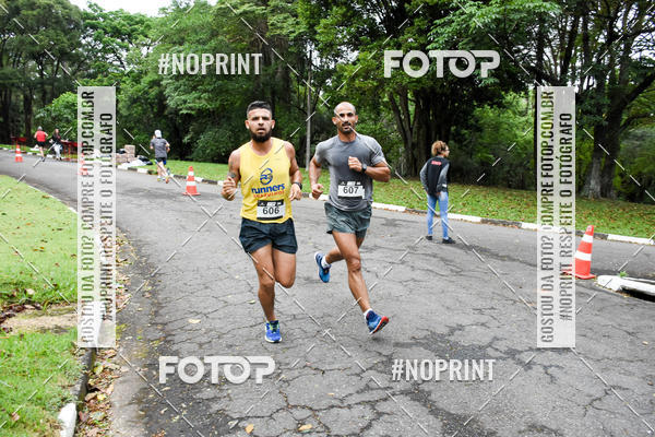 Buy your photos of the eventSantander Track & Field Run Series - Plaza Sul - Jardim Bot�nico on Fotop