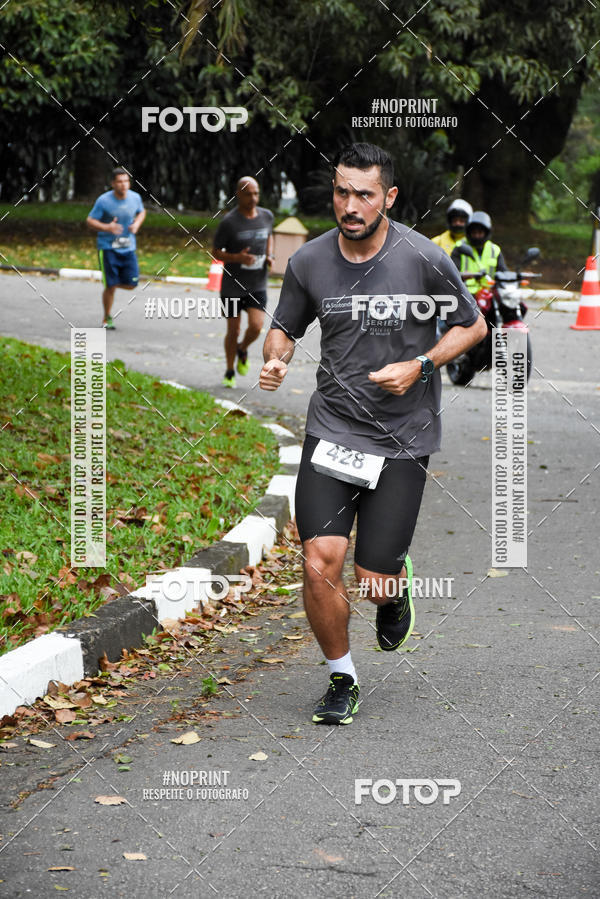Buy your photos of the eventSantander Track & Field Run Series - Plaza Sul - Jardim Bot�nico on Fotop