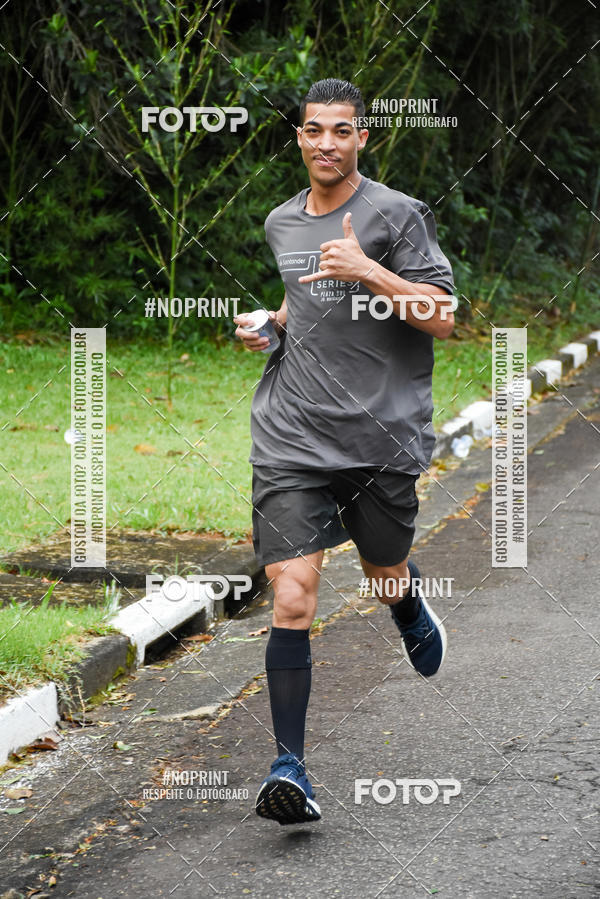 Buy your photos of the eventSantander Track & Field Run Series - Plaza Sul - Jardim Bot�nico on Fotop