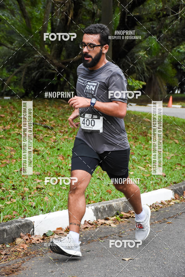 Buy your photos of the eventSantander Track & Field Run Series - Plaza Sul - Jardim Bot�nico on Fotop