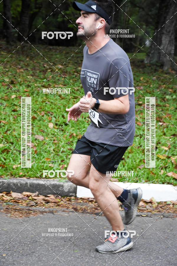 Buy your photos of the eventSantander Track & Field Run Series - Plaza Sul - Jardim Bot�nico on Fotop