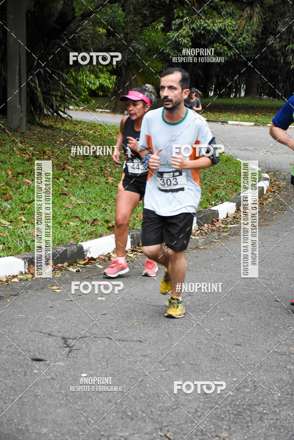 Buy your photos of the eventSantander Track & Field Run Series - Plaza Sul - Jardim Bot�nico on Fotop
