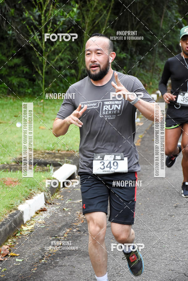 Buy your photos of the eventSantander Track & Field Run Series - Plaza Sul - Jardim Bot�nico on Fotop