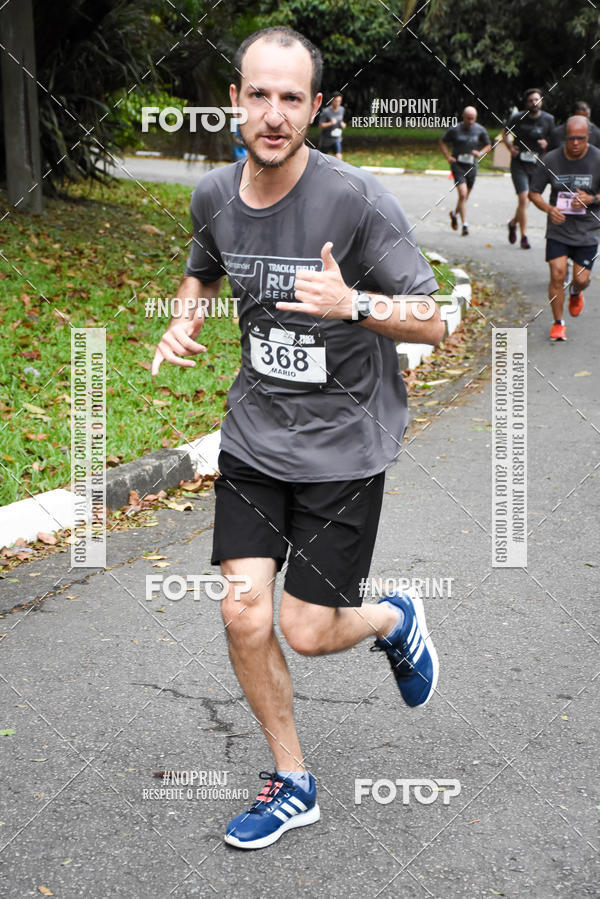 Buy your photos of the eventSantander Track & Field Run Series - Plaza Sul - Jardim Bot�nico on Fotop