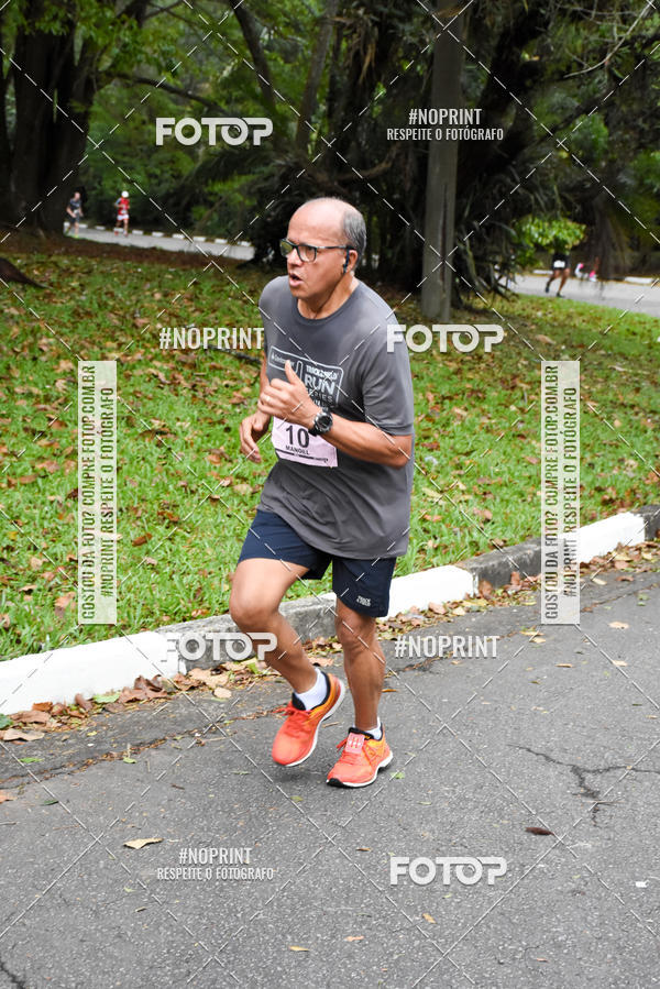 Buy your photos of the eventSantander Track & Field Run Series - Plaza Sul - Jardim Bot�nico on Fotop