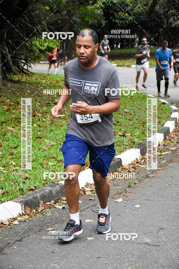 Buy your photos of the eventSantander Track & Field Run Series - Plaza Sul - Jardim Bot�nico on Fotop