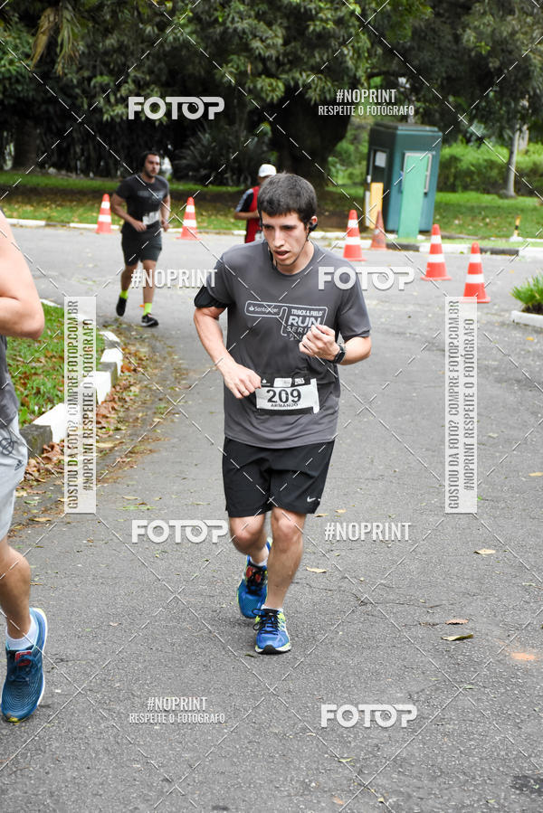 Buy your photos of the eventSantander Track & Field Run Series - Plaza Sul - Jardim Bot�nico on Fotop