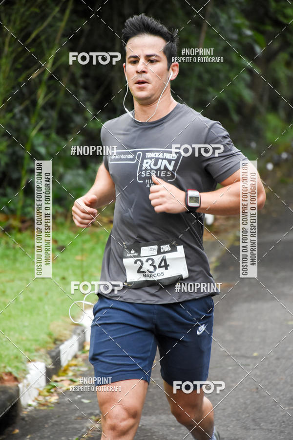 Buy your photos of the eventSantander Track & Field Run Series - Plaza Sul - Jardim Bot�nico on Fotop