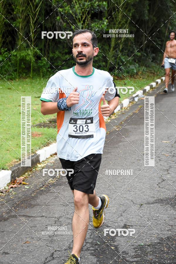 Buy your photos of the eventSantander Track & Field Run Series - Plaza Sul - Jardim Bot�nico on Fotop