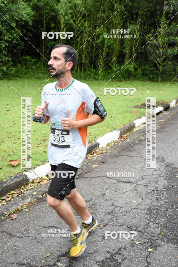 Buy your photos of the eventSantander Track & Field Run Series - Plaza Sul - Jardim Bot�nico on Fotop