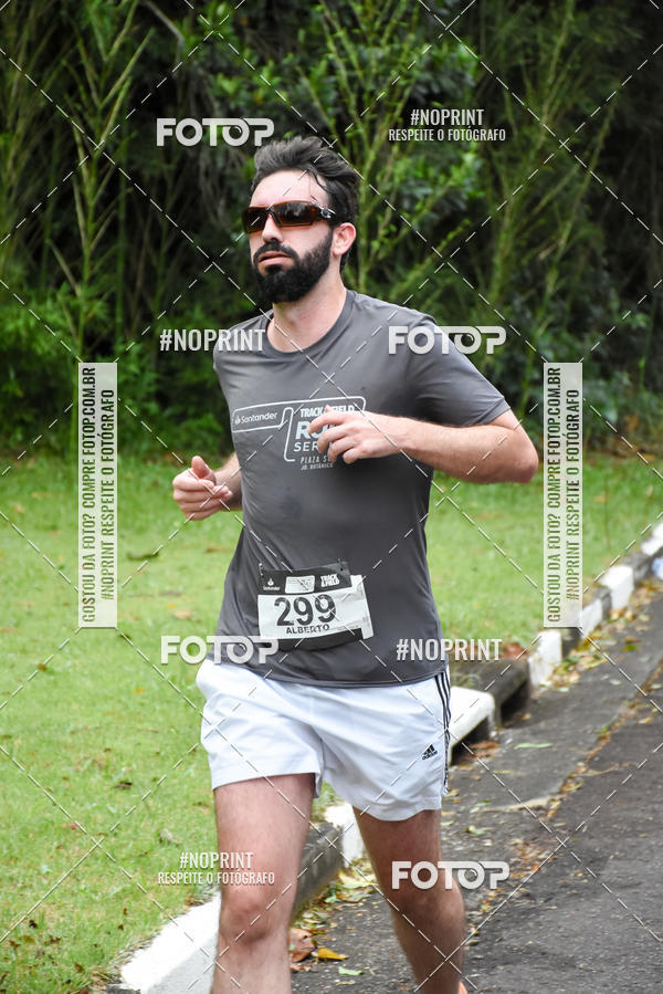 Buy your photos of the eventSantander Track & Field Run Series - Plaza Sul - Jardim Bot�nico on Fotop