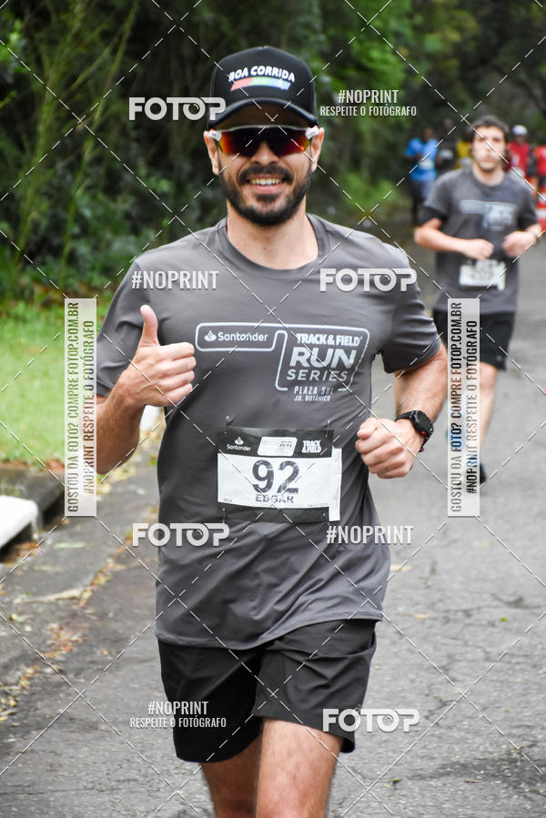 Buy your photos of the eventSantander Track & Field Run Series - Plaza Sul - Jardim Bot�nico on Fotop