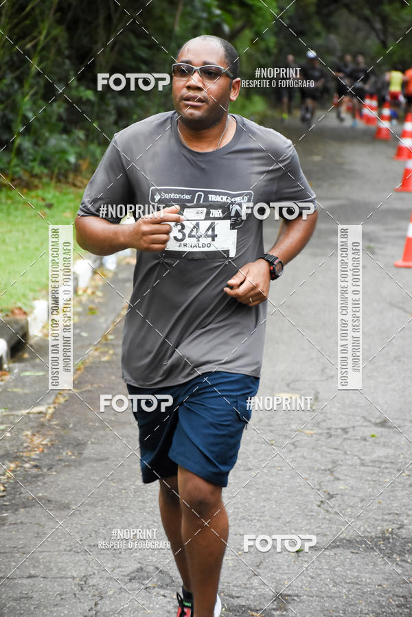 Buy your photos of the eventSantander Track & Field Run Series - Plaza Sul - Jardim Bot�nico on Fotop