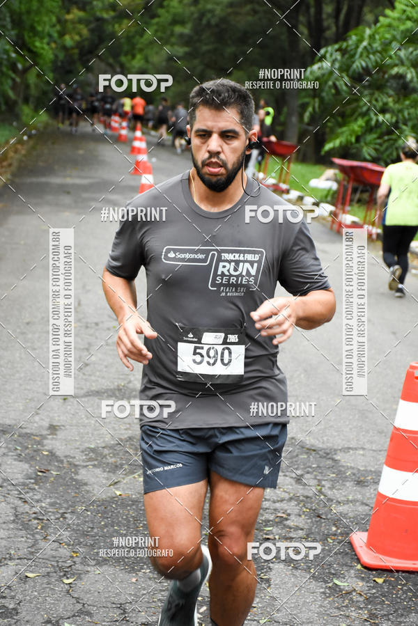 Buy your photos of the eventSantander Track & Field Run Series - Plaza Sul - Jardim Bot�nico on Fotop