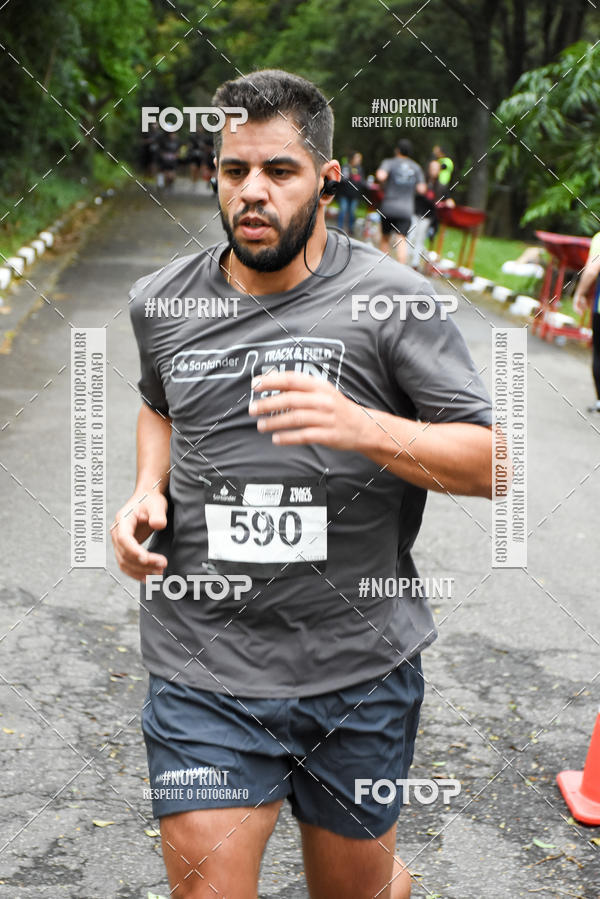 Buy your photos of the eventSantander Track & Field Run Series - Plaza Sul - Jardim Bot�nico on Fotop