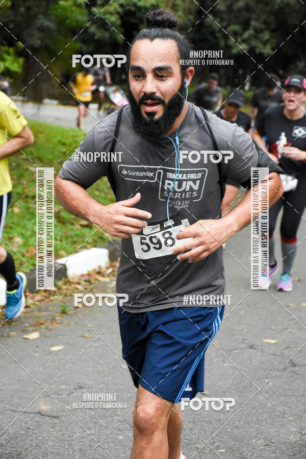 Buy your photos of the eventSantander Track & Field Run Series - Plaza Sul - Jardim Bot�nico on Fotop