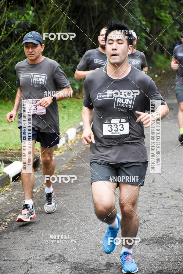 Buy your photos of the eventSantander Track & Field Run Series - Plaza Sul - Jardim Bot�nico on Fotop