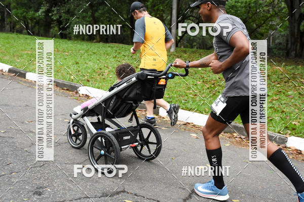 Buy your photos of the eventSantander Track & Field Run Series - Plaza Sul - Jardim Bot�nico on Fotop