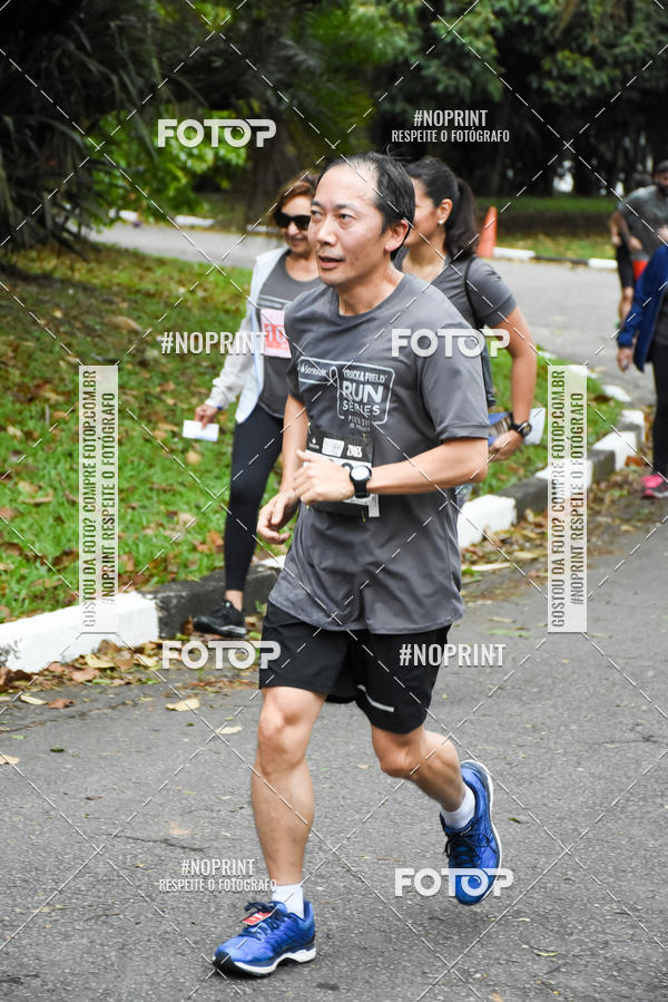 Buy your photos of the eventSantander Track & Field Run Series - Plaza Sul - Jardim Bot�nico on Fotop