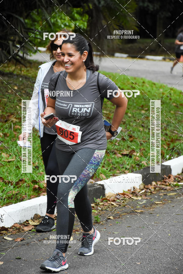 Buy your photos of the eventSantander Track & Field Run Series - Plaza Sul - Jardim Bot�nico on Fotop
