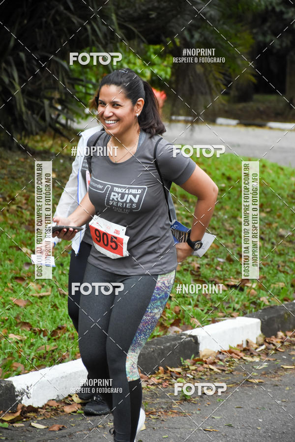 Buy your photos of the eventSantander Track & Field Run Series - Plaza Sul - Jardim Bot�nico on Fotop