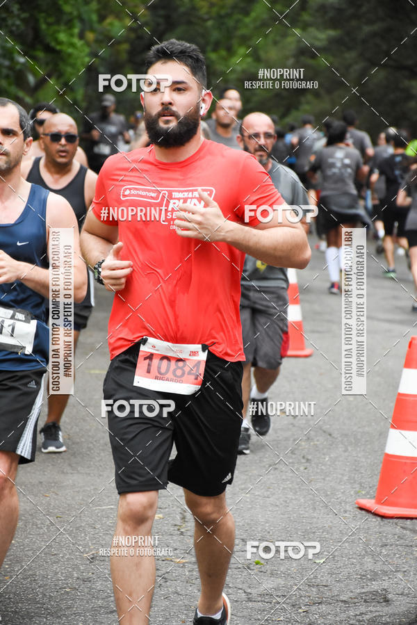 Buy your photos of the eventSantander Track & Field Run Series - Plaza Sul - Jardim Bot�nico on Fotop