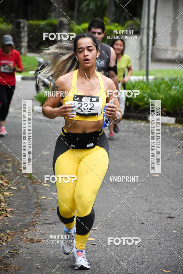 Buy your photos of the eventSantander Track & Field Run Series - Plaza Sul - Jardim Bot�nico on Fotop