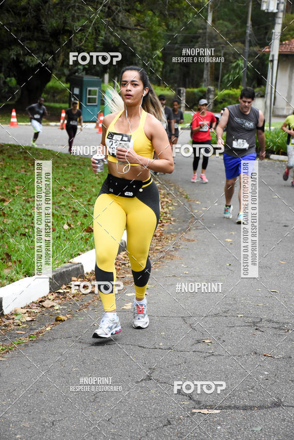 Buy your photos of the eventSantander Track & Field Run Series - Plaza Sul - Jardim Bot�nico on Fotop